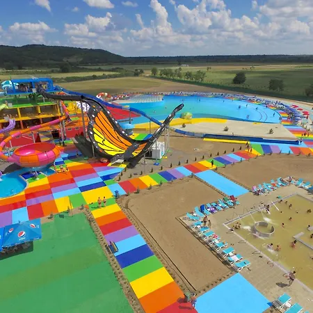 Hotel - Термальні води Косино-3